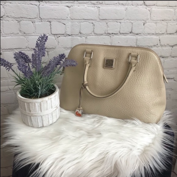 Dooney & Bourke Handbags - Vintage Dooney & Bourke Purse